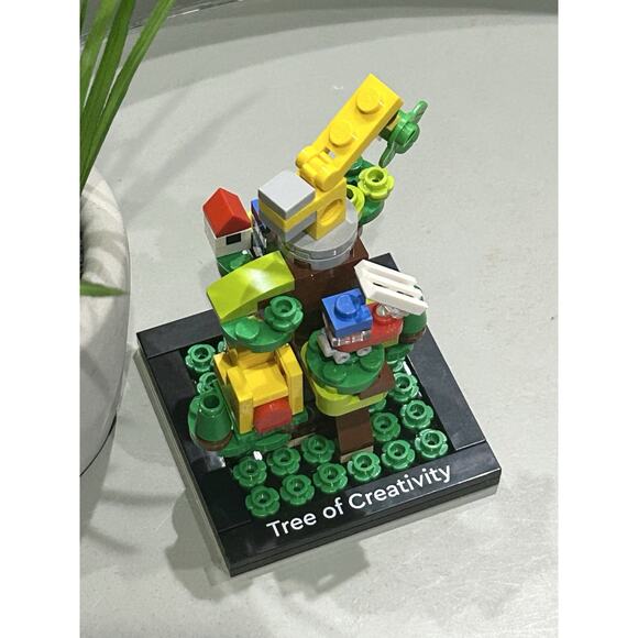 LEGO‎ Promotional: Tribute to Lego House (40563) Tree Of Creativity - Picture 3 of 3